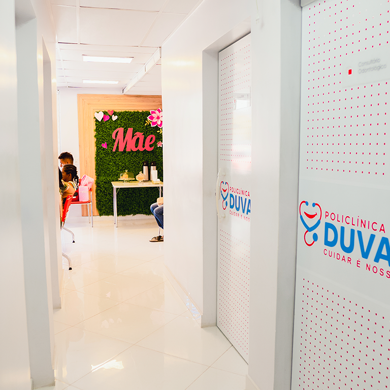 1_0000s_0002_CLINICA-17