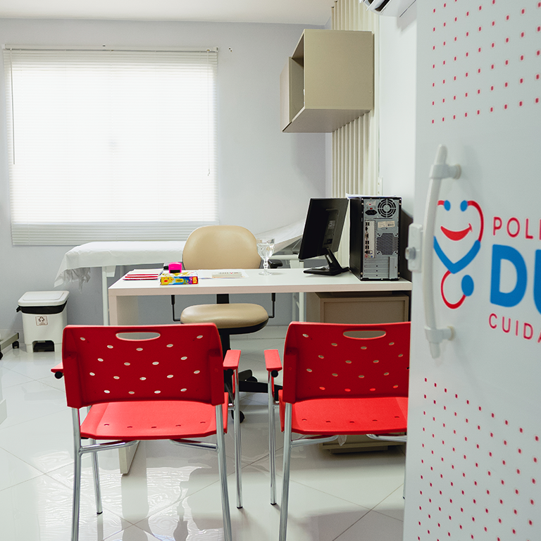 1_0000s_0007_CLINICA-7