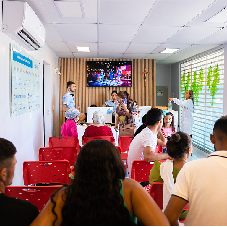 1_0000s_0013_CLINICA